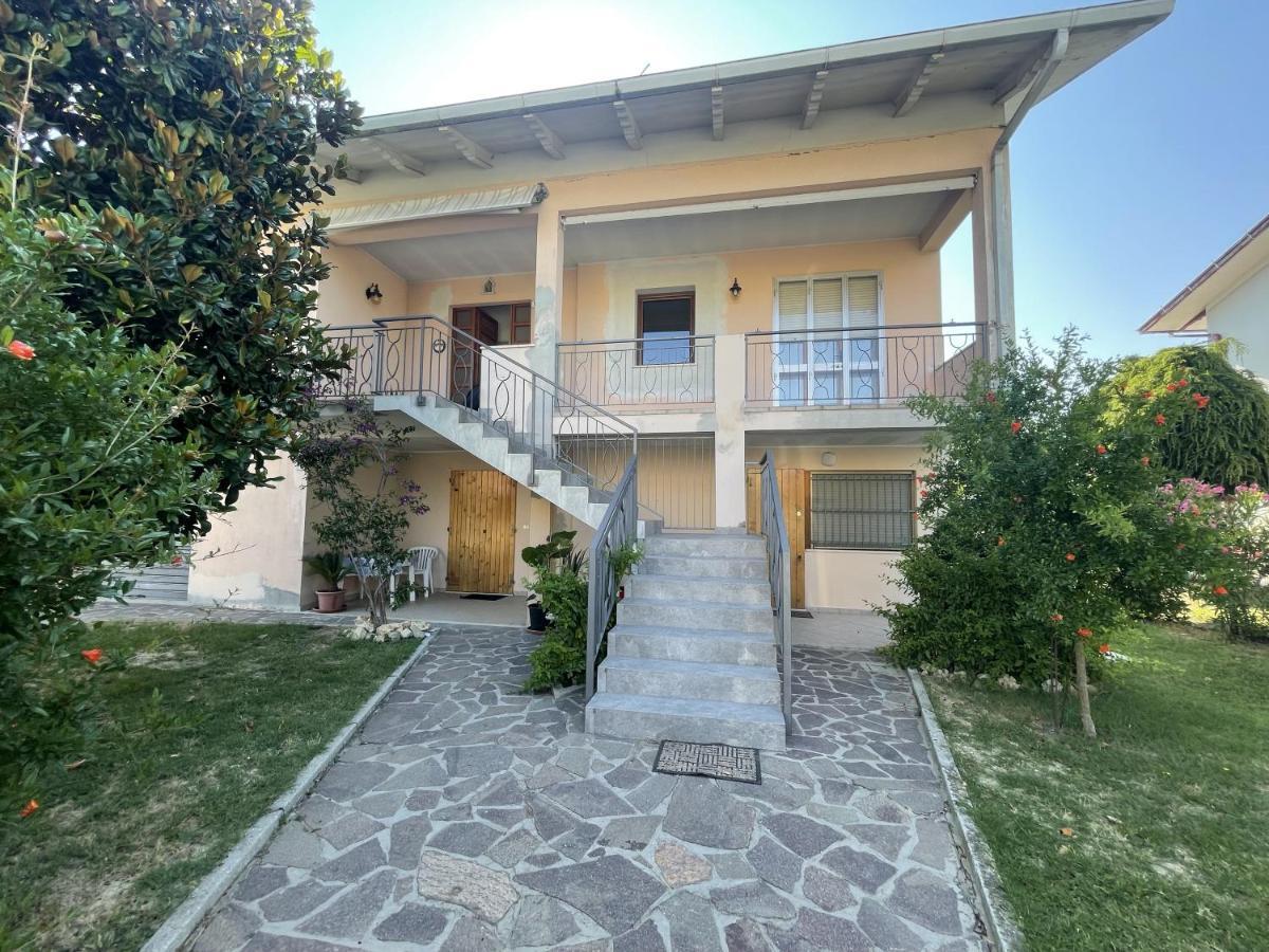 Oasi Di Relax Apartman Santa Maria di Scacciano Kültér fotó